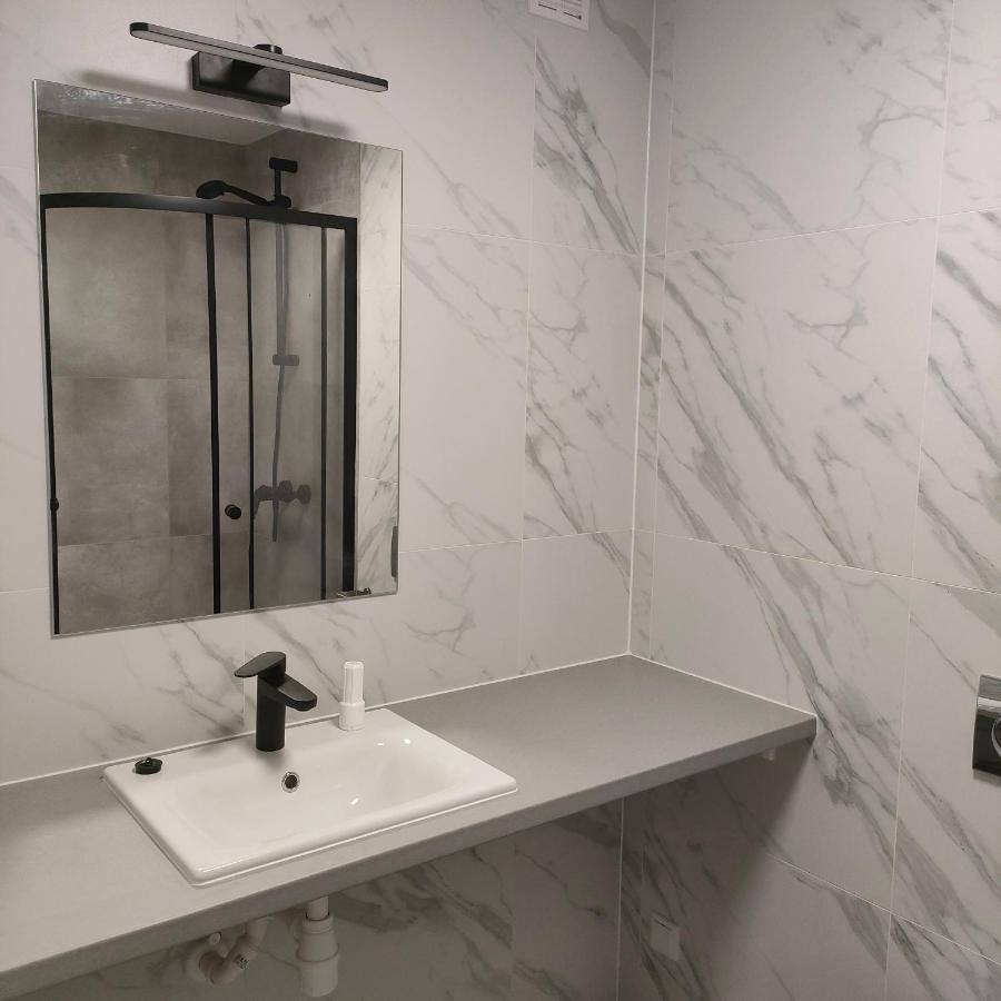Sympozjum Loft Διαμέρισμα Krasków Εξωτερικό φωτογραφία